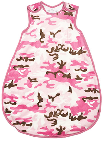 Very Warm 2.5 Tog Quilted Winter Model With a Pink Camouflage Pattern